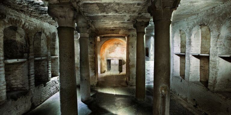 Ultimate Guide to Visiting Rome's Ancient Catacombs